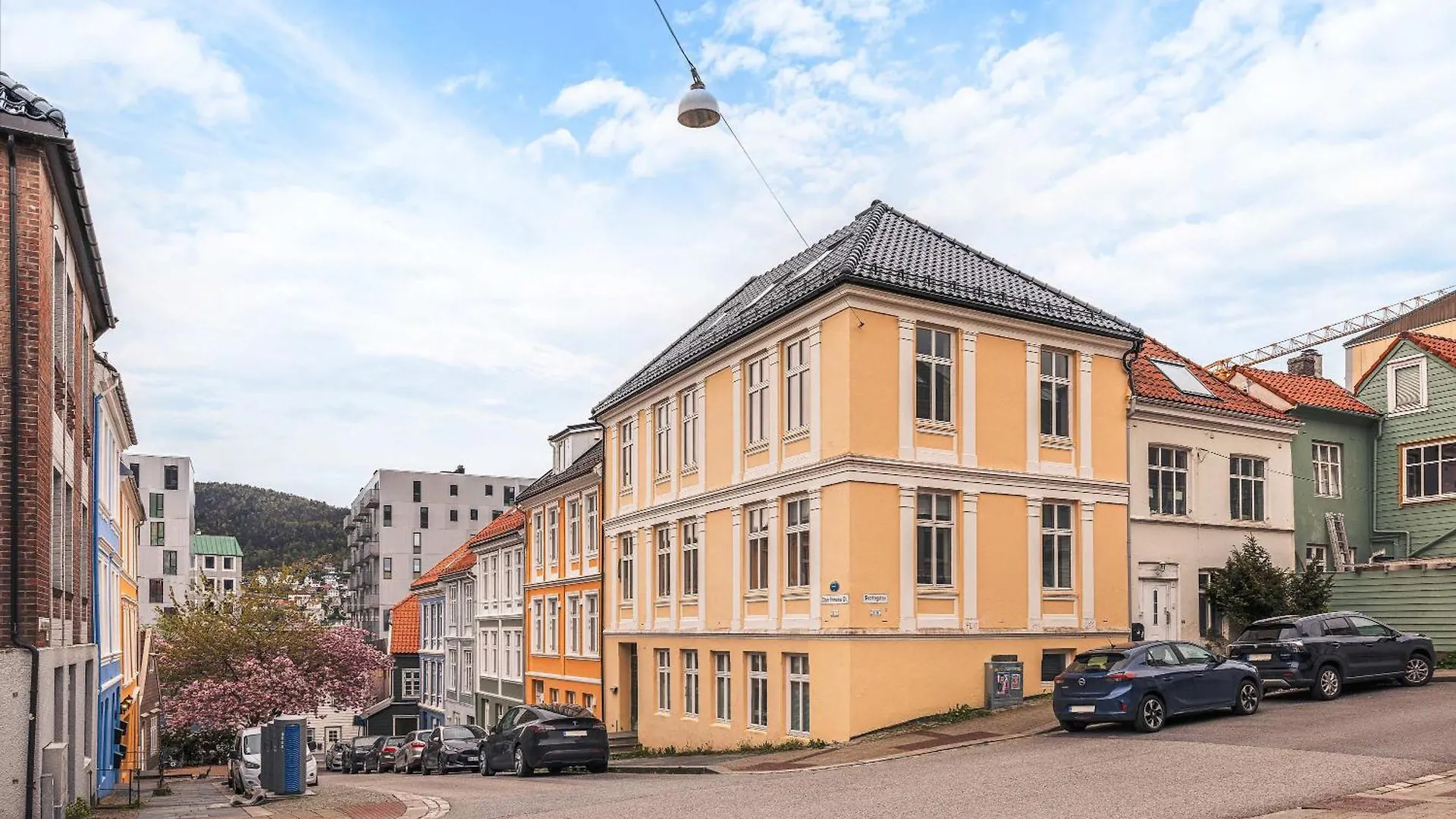 Dinbnb Apartments L 250M To Bryggen L Backyard L Smart-Tv L 6 Guests Norway
