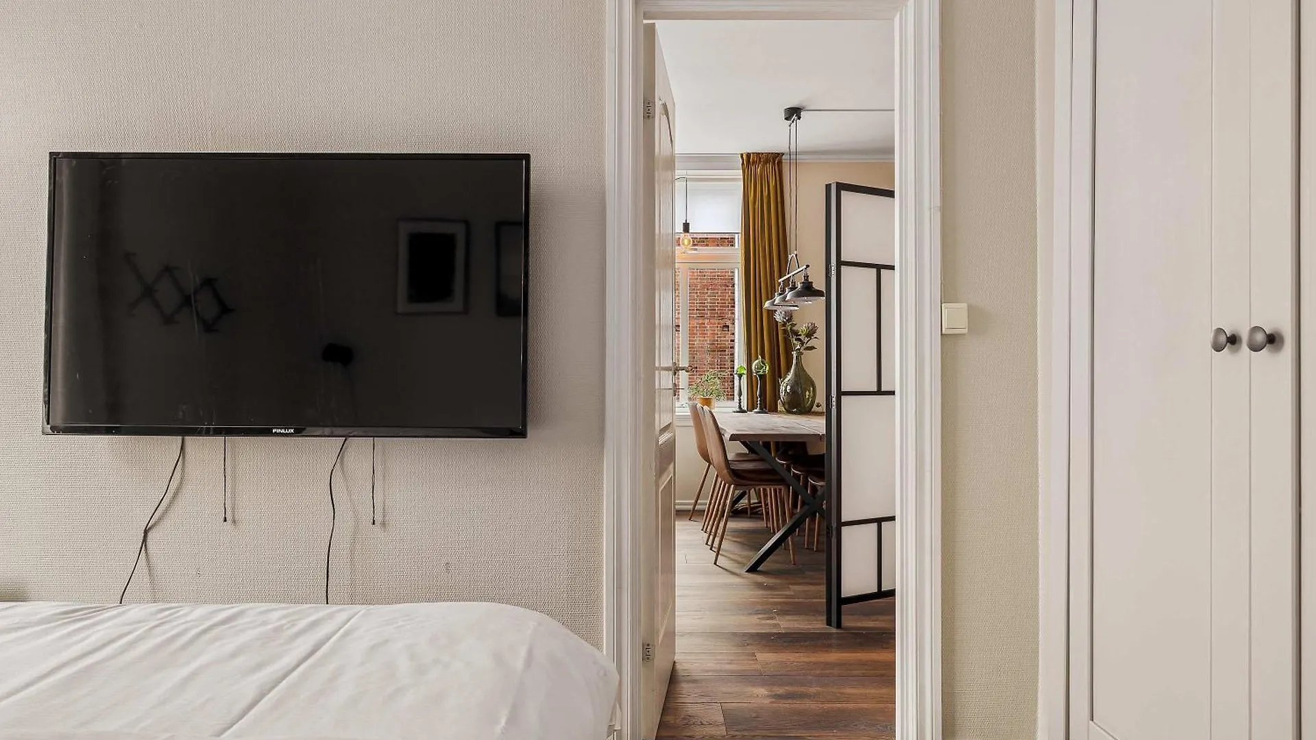Dinbnb Apartments L 250M To Bryggen L Backyard L Smart-Tv L 6 Guests  Bergen